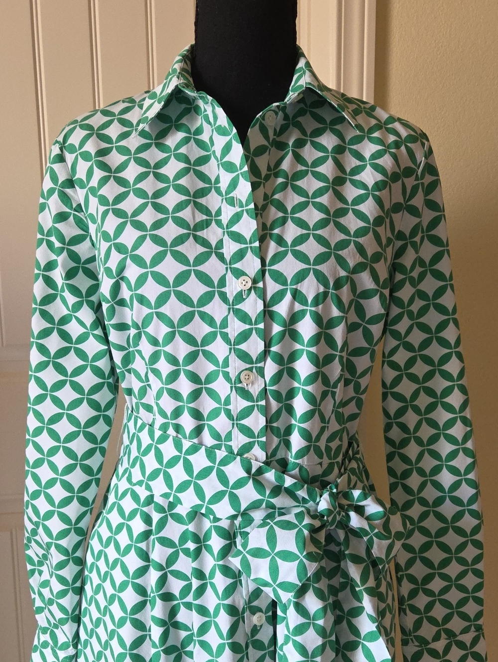 Boden Green & White Geometric Long-Sleeve Shirt Dress with Tie Waist, Size US 6L - Picture 2 of 9